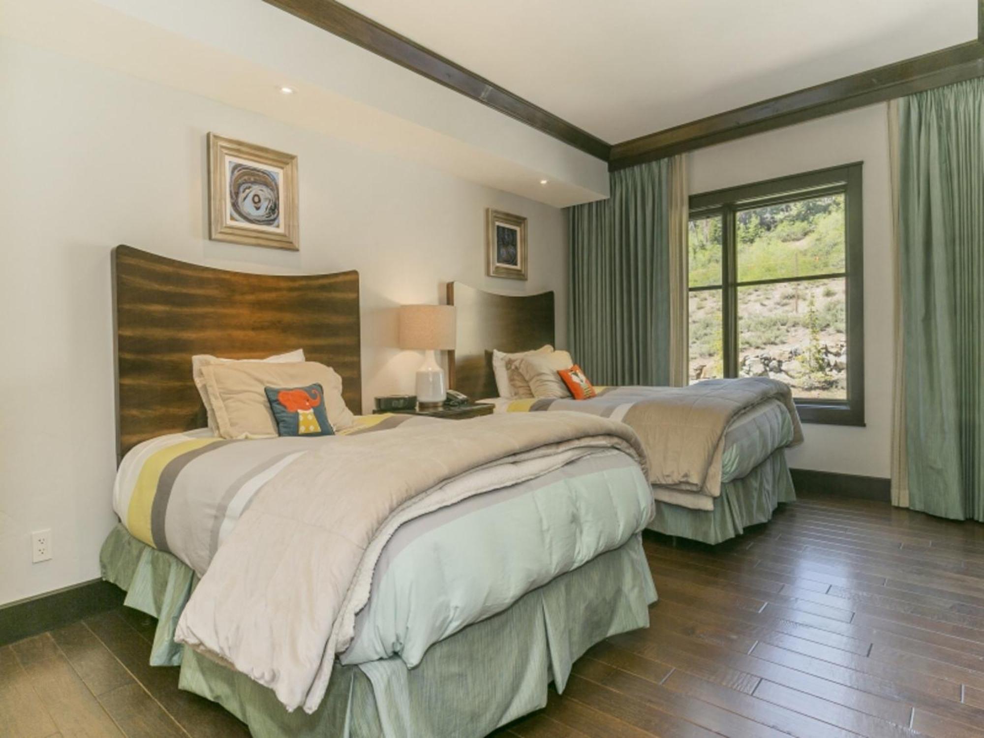 Constellation Residences Truckee Bagian luar foto