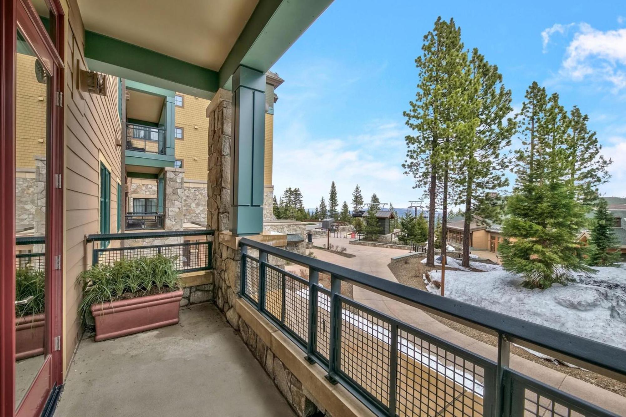 Constellation Residences Truckee Bagian luar foto